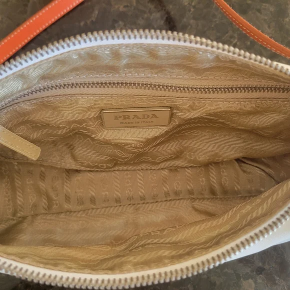 SALE💯Authentic Prada - Picture 7 of 10